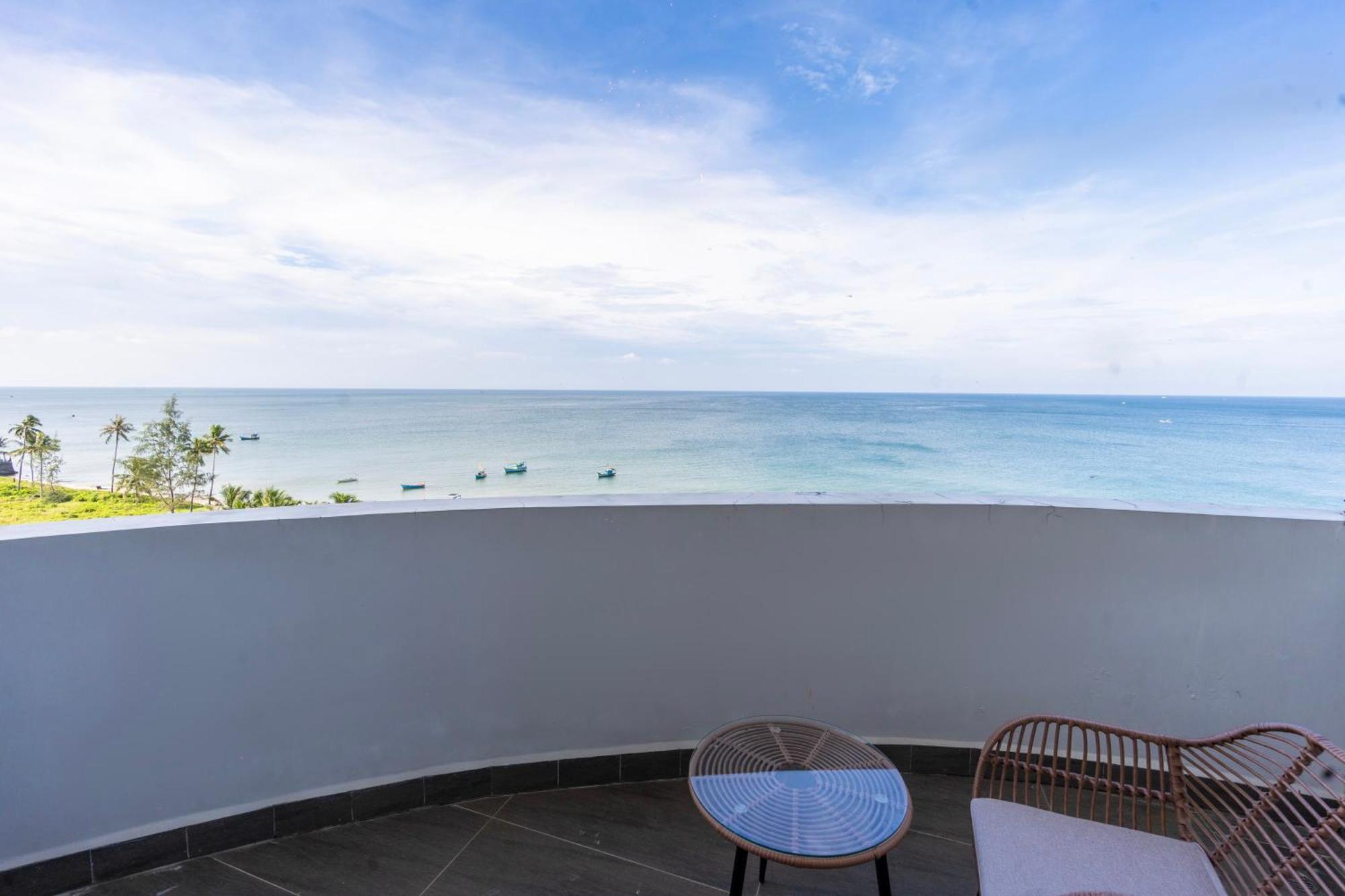 Maris Beach Hotel Phú Quốc Exterior photo