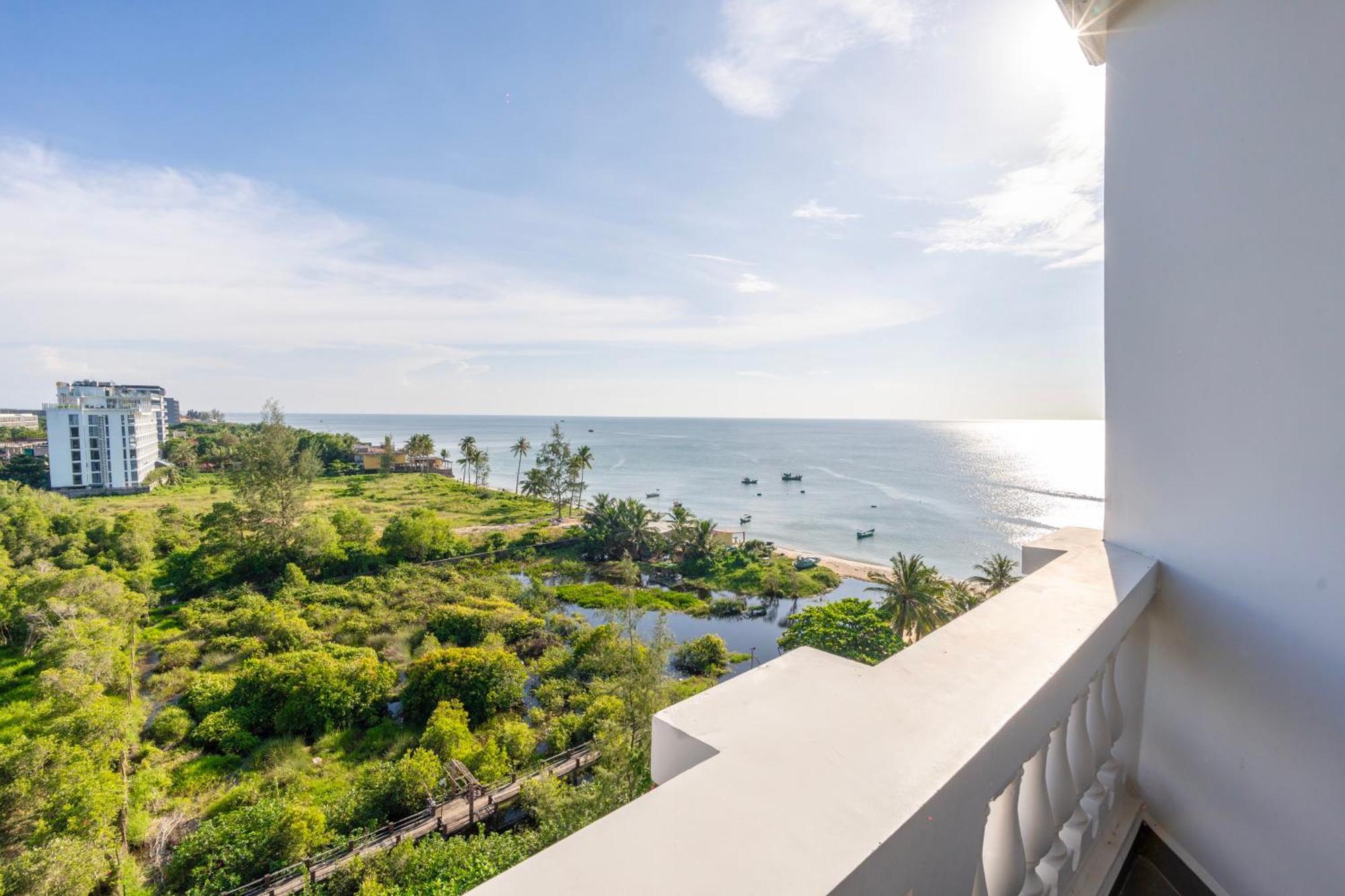 Maris Beach Hotel Phú Quốc Exterior photo